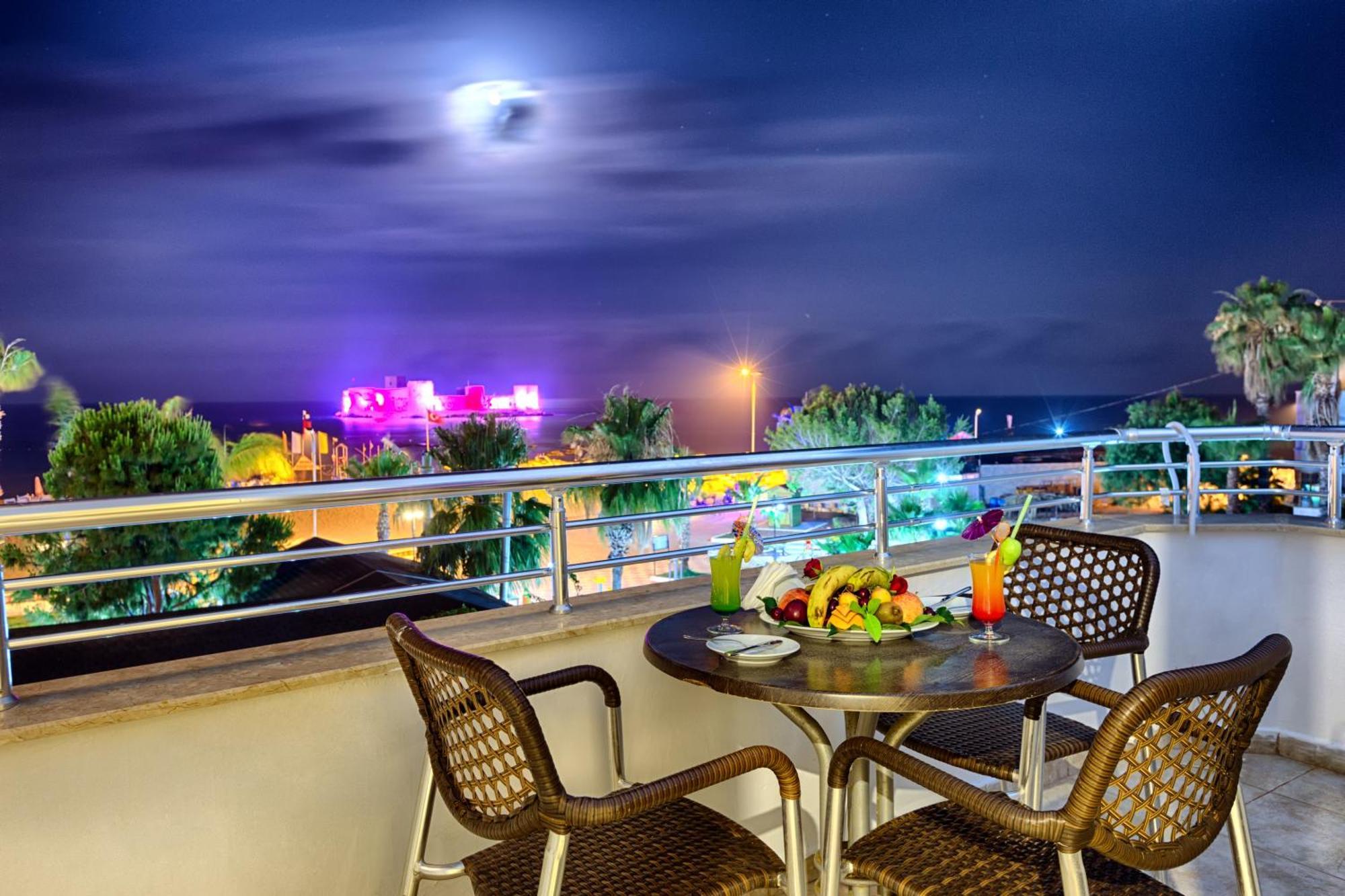 Kilikya Hotel Kizkalesi Buitenkant foto